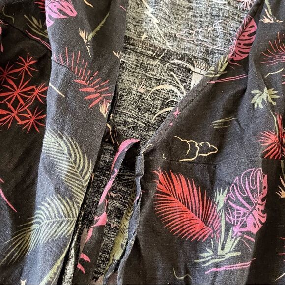 Marine Layer XS Emlyn Beach Print Midi Wrap Dress - Picture 7 of 11